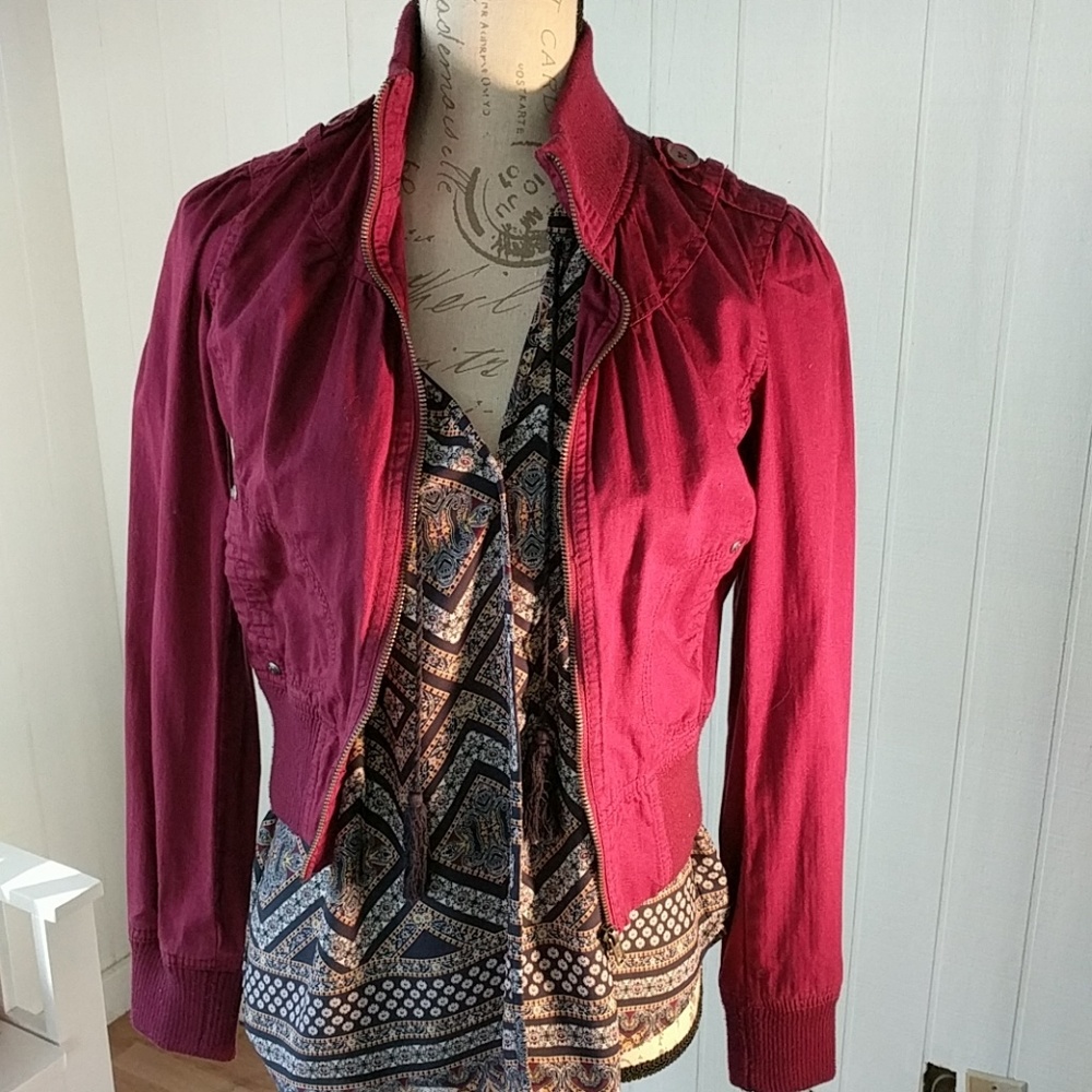Boho sleeveless shirt & Miley Cyrus jacket